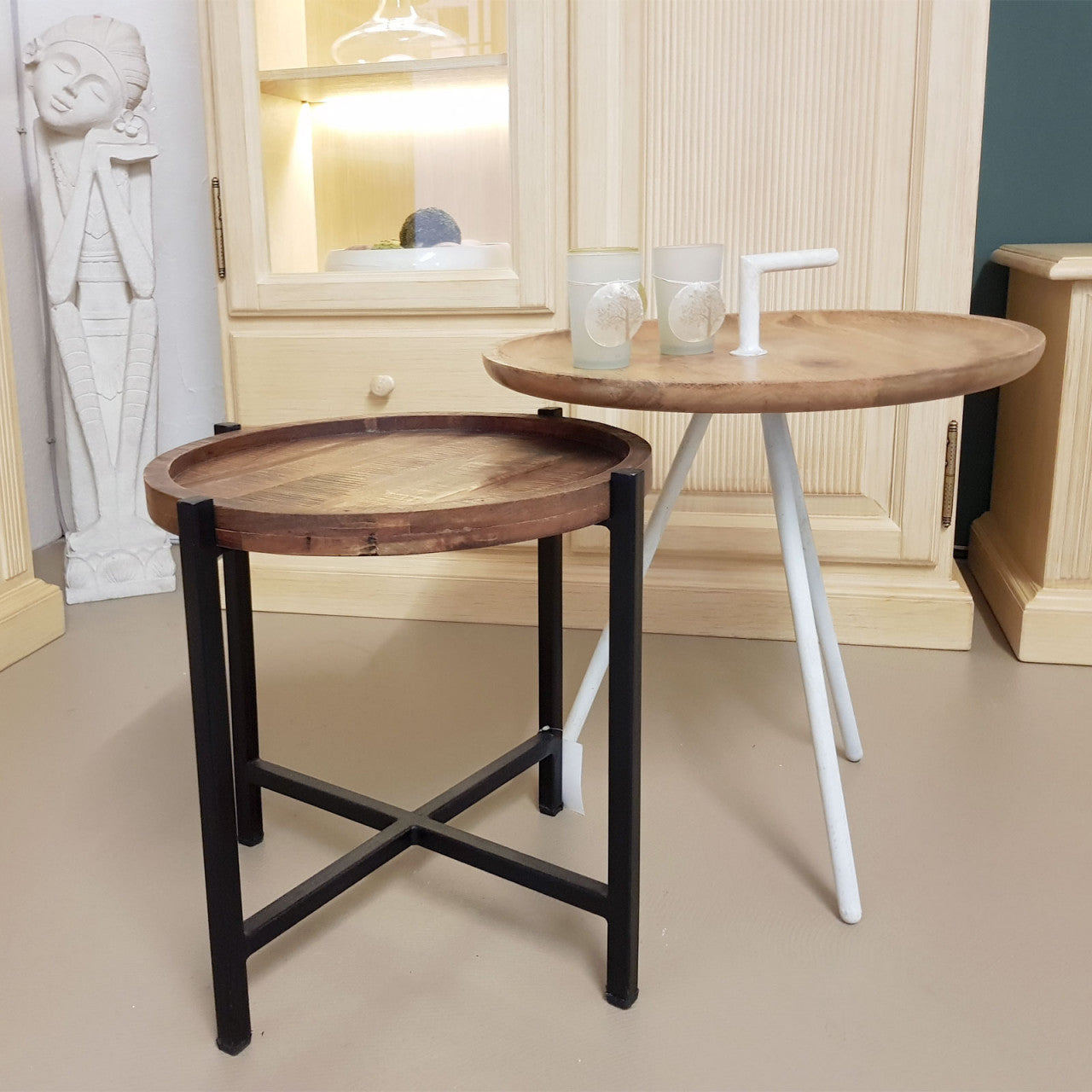 Couchtisch Wohnzimmer-Tisch Beistelltisch Metallgestell rund oder eckig verschiedene Modelle