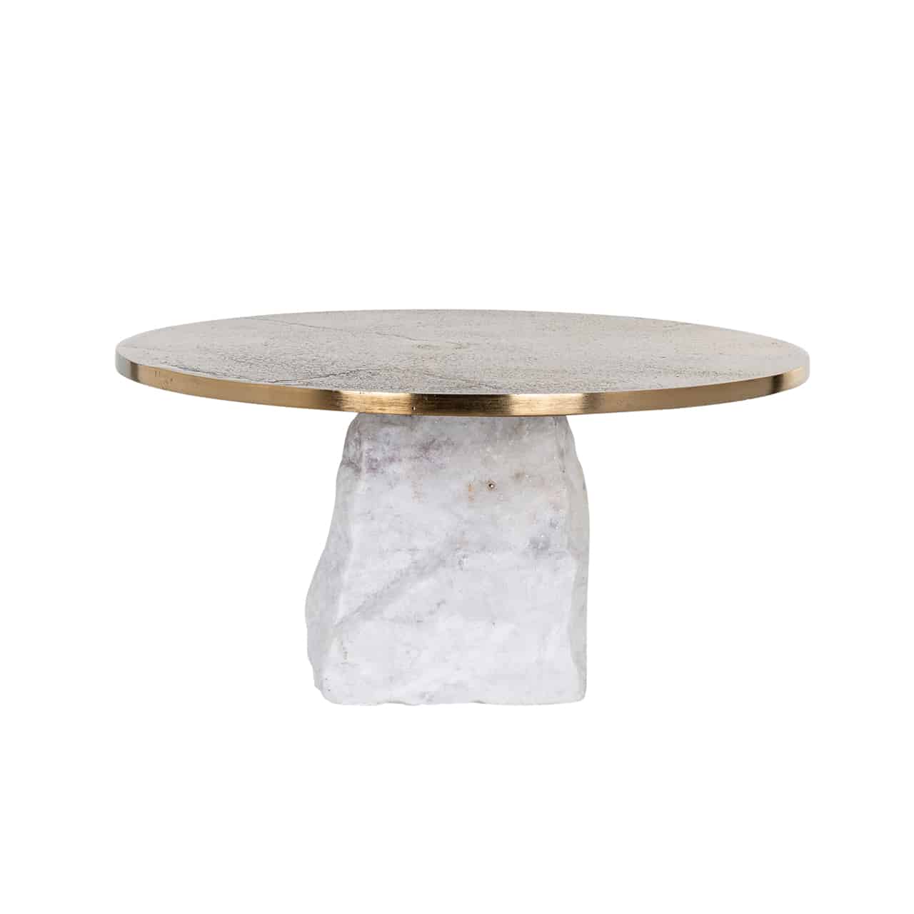 Kuchenplatte/Kerzenständer Celile von Richmond; auf einem rechteckigen, aufrecht stehenden Marmorblock ist eine hellbraune, marmorierte Platte mit Goldrand angebracht.