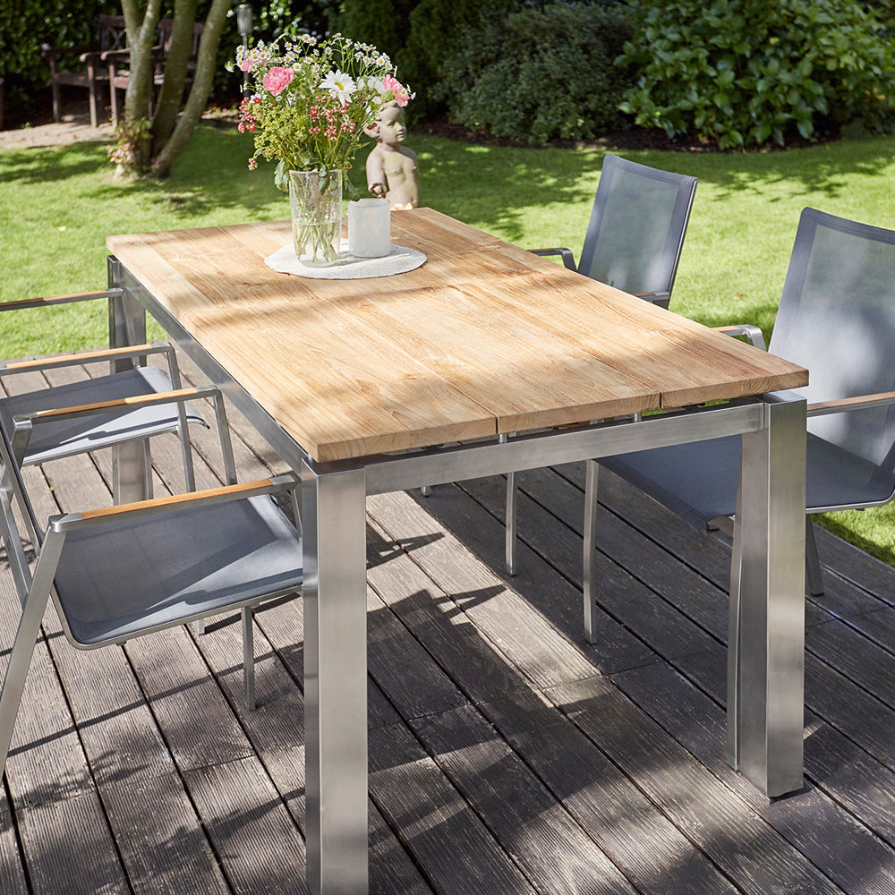 Levanto Ausziehtisch 170 – 270x90cm Edelstahl/Recycled Teak 
3 Planken mit einer Klappplatte 100x90 cm