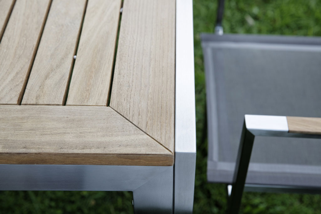 Siena Tisch 90x90 cm Edelstahl/Teak